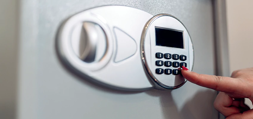 Jewelry Safe Cracking in Monterey, California